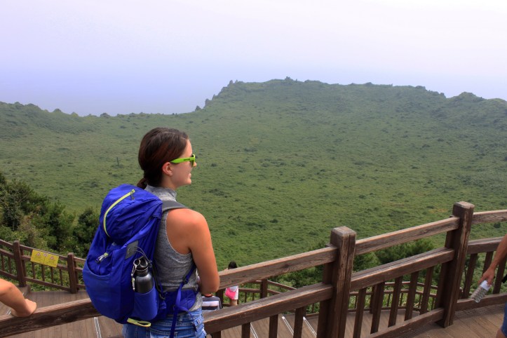 hike-up-sunrise-peak